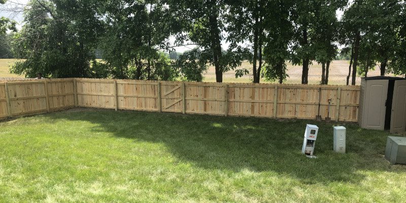 Commercial Wood Fences in Columbus, Ohio