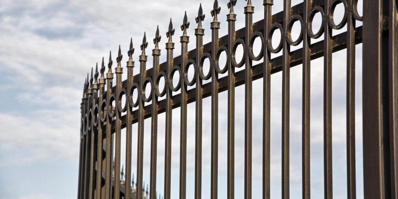 How to Identify the Best Security Fences