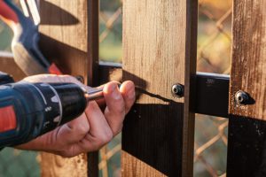 3 Reasons Not to Put Off Fence Repair